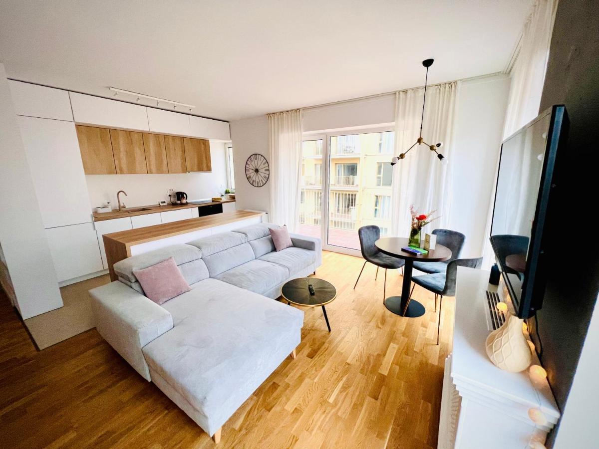 Exquisite - Two Bedroom Apartment Βουκουρέστι Εξωτερικό φωτογραφία