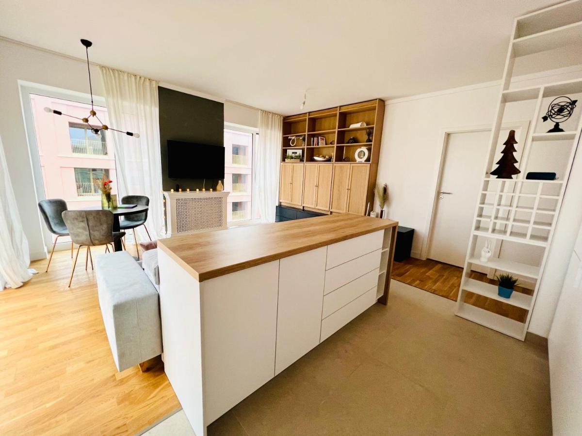 Exquisite - Two Bedroom Apartment Βουκουρέστι Εξωτερικό φωτογραφία