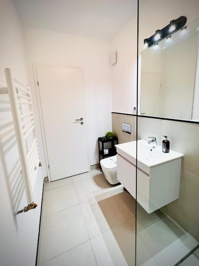 Exquisite - Two Bedroom Apartment Βουκουρέστι Εξωτερικό φωτογραφία
